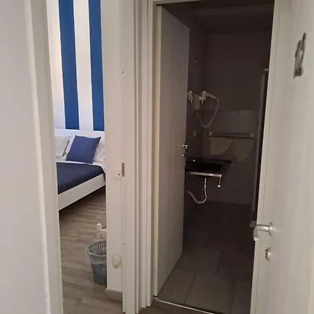 Bedroom La Stazione Bed & Breakfast *