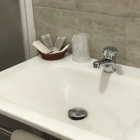 Bedroom La Stazione Bed & Breakfast *